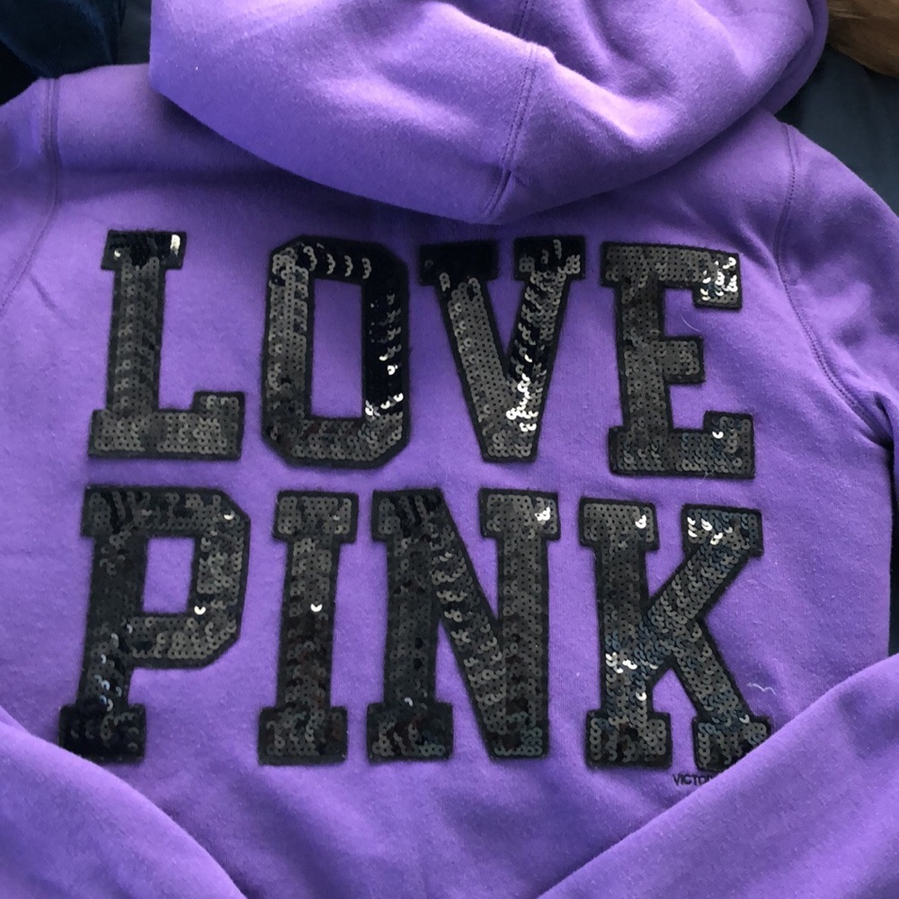 Victoria Secret’s Pink, purple fleece